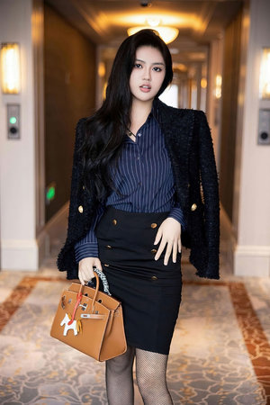 ag娱乐平台游戏中心app下载