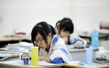 我的初中生活作文模板5篇