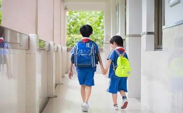 放学作文800作文通用7篇
