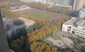 年度高校教师工作总结5篇