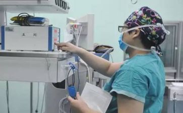 院优秀护士主要事迹8篇