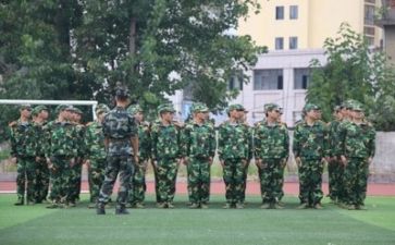 嗯军训自我鉴定推荐6篇