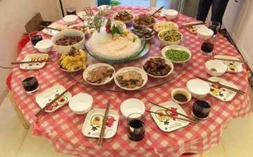 春节年夜饭作文8篇