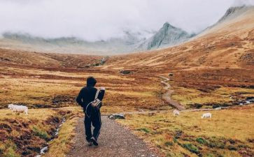 抗疫青年人物事迹8篇