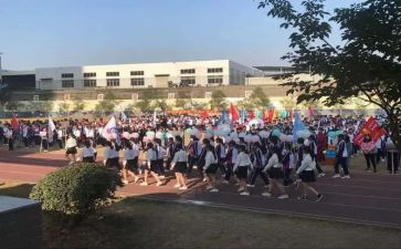 我们班的作文500字推荐5篇