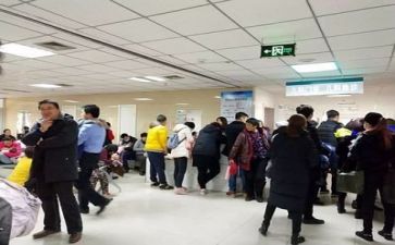 医院月重点工作总结6篇