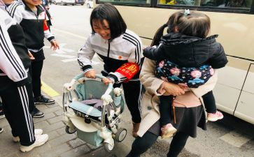 助人为乐典型事迹6篇